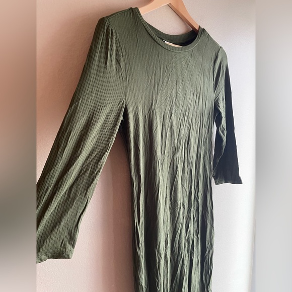 A New Day Women Green Soft Mid Dress Size Small - Picture 2 of 9